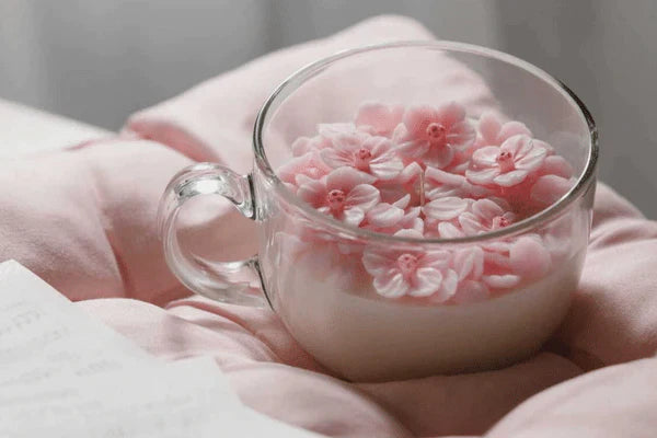 Romantic Sakura Cup Candle