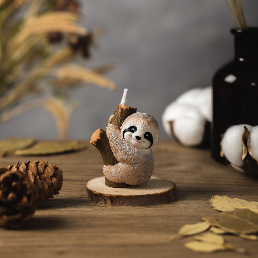 Adding this  Baby Sloth Candle in your home makes your place more cozy.