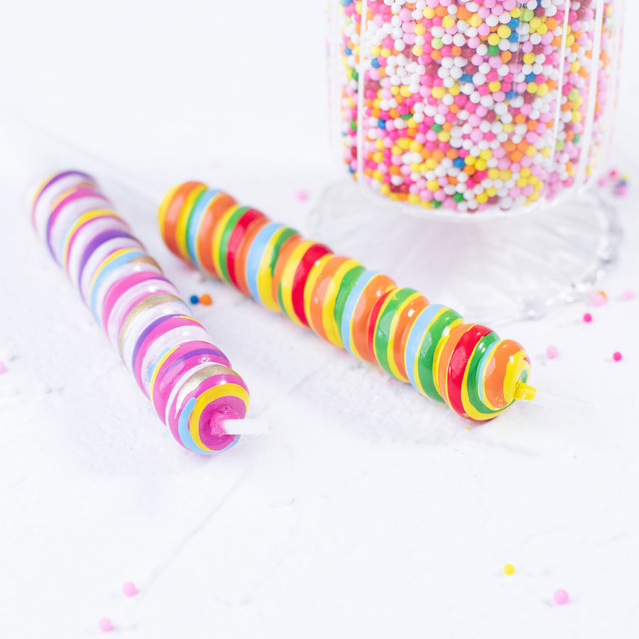 Life just got brighter with beautiful Colorful Lollipop Candy Cake Topper Candle.
