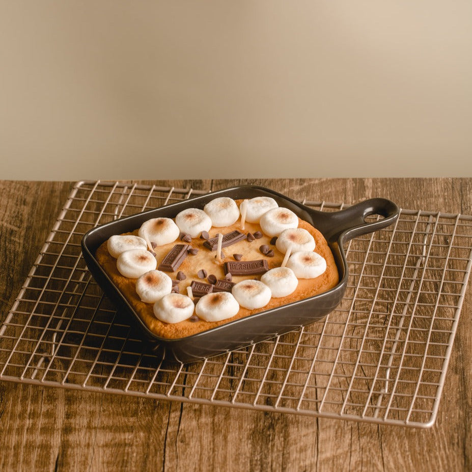 Skillet S'more Chocolate and Marshmallow Candle